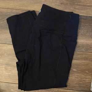RBX capri legging with side pockets like new condition size large